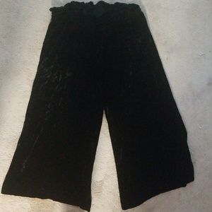 Like new Coldwater Creek velvet cropped pants, 1X